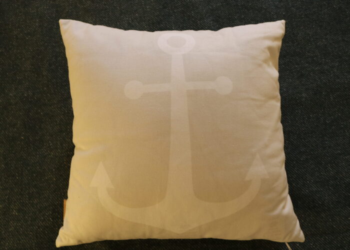 IMG_0895 Hier ist ein Dekokissen eines Schlafzimmers im Ferienhauses Feldlerche auf Usedom an der Ostsee zu sehen